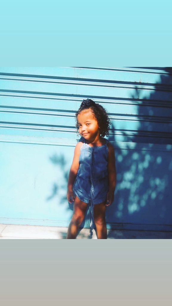 TenenteIza06's tweet photo. Como eu sou apaixonada ❤🌼 https://t.co/7p8NSxble4
