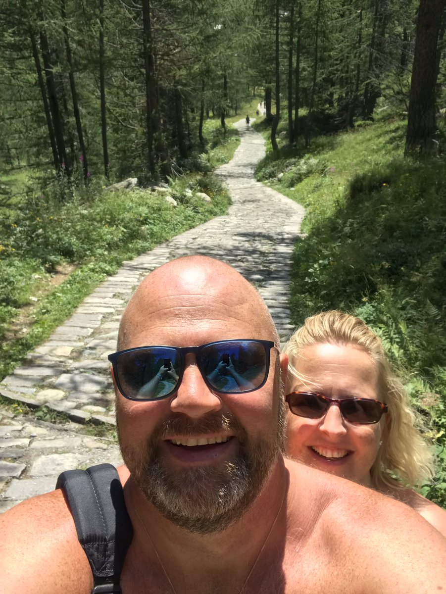 pieterpost2000's tweet photo. Moe zijn van lange hoge, maar mooi uitzicht #alpeDevero #lago #🇮🇹 https://t.co/nNBLAcxKzm