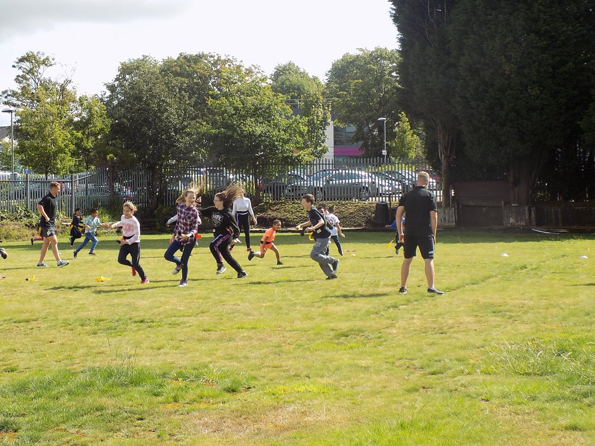 StrivesCIC's tweet image. Fantastic first week of our @HHHBirmingham project at Highcroft Community Centre. Great to seen over 100 children involved in different activities #keepfithavefun