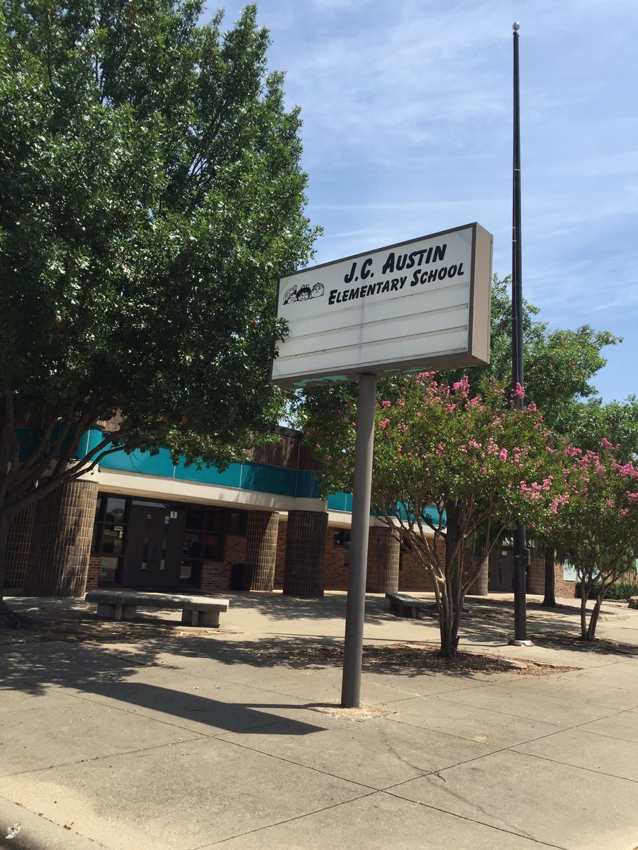 rondashaye's tweet photo. Home sweet home #austinmisd https://t.co/OJYeyvsUMW
