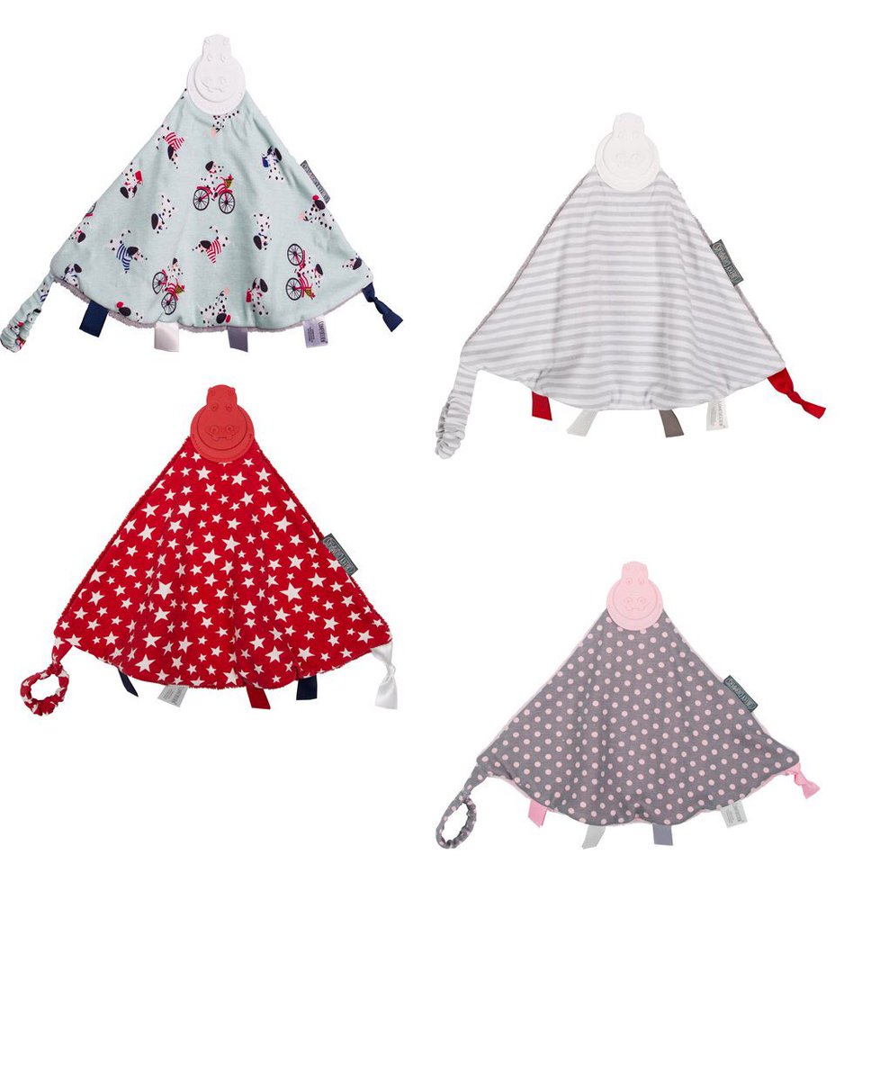 Little_PeopleUK's tweet photo. A super soft comforter with a teether &amp; tags &amp; a handy wrist strap... such an excellent idea: https://t.co/yVCXDj0GXX https://t.co/DNhXLN0nc3