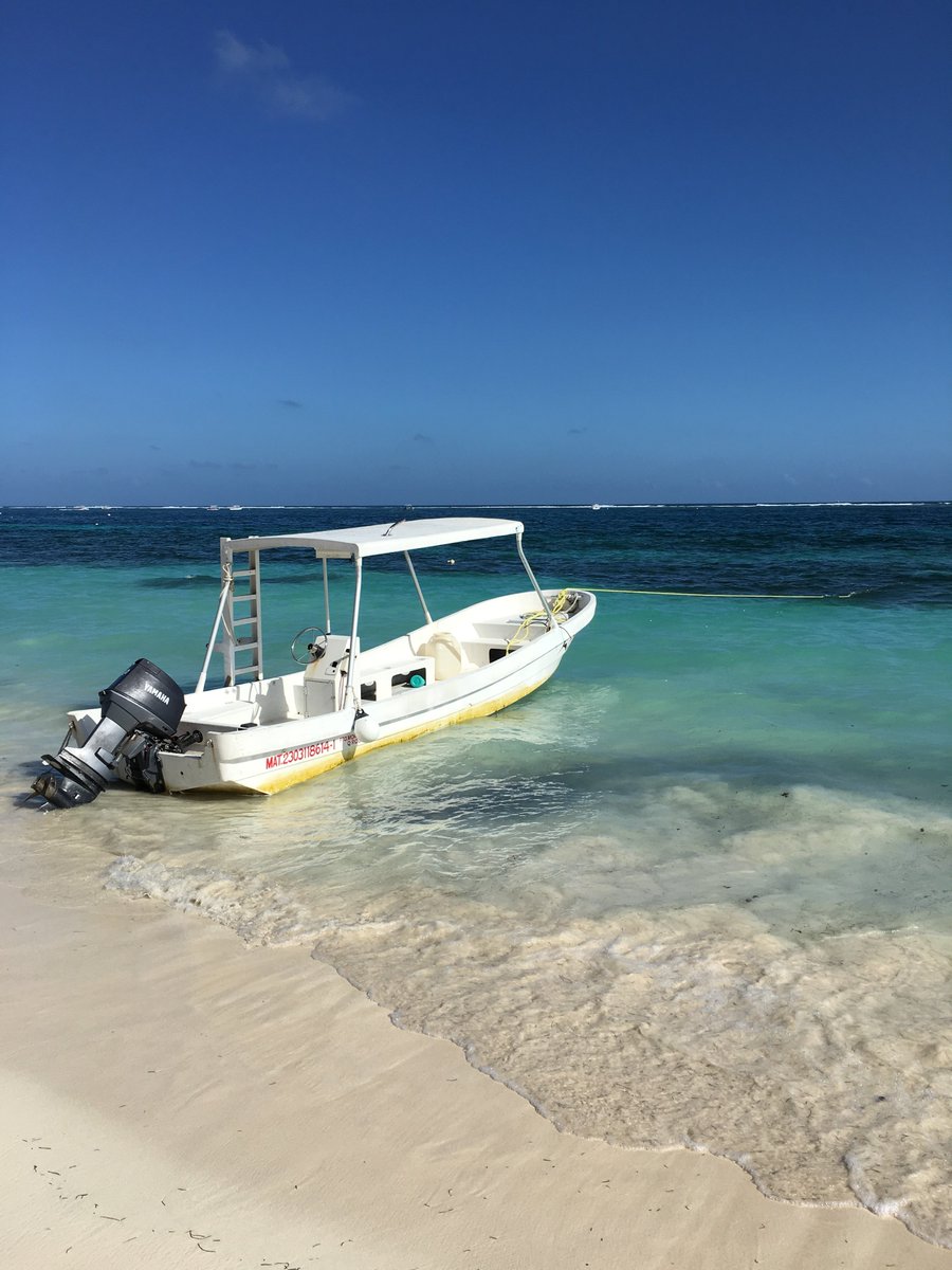mapchick's tweet image. Love a quiet little beach town in Mexico! @PuertoMorelos_ 
mapchick.com/puerto-morelos…