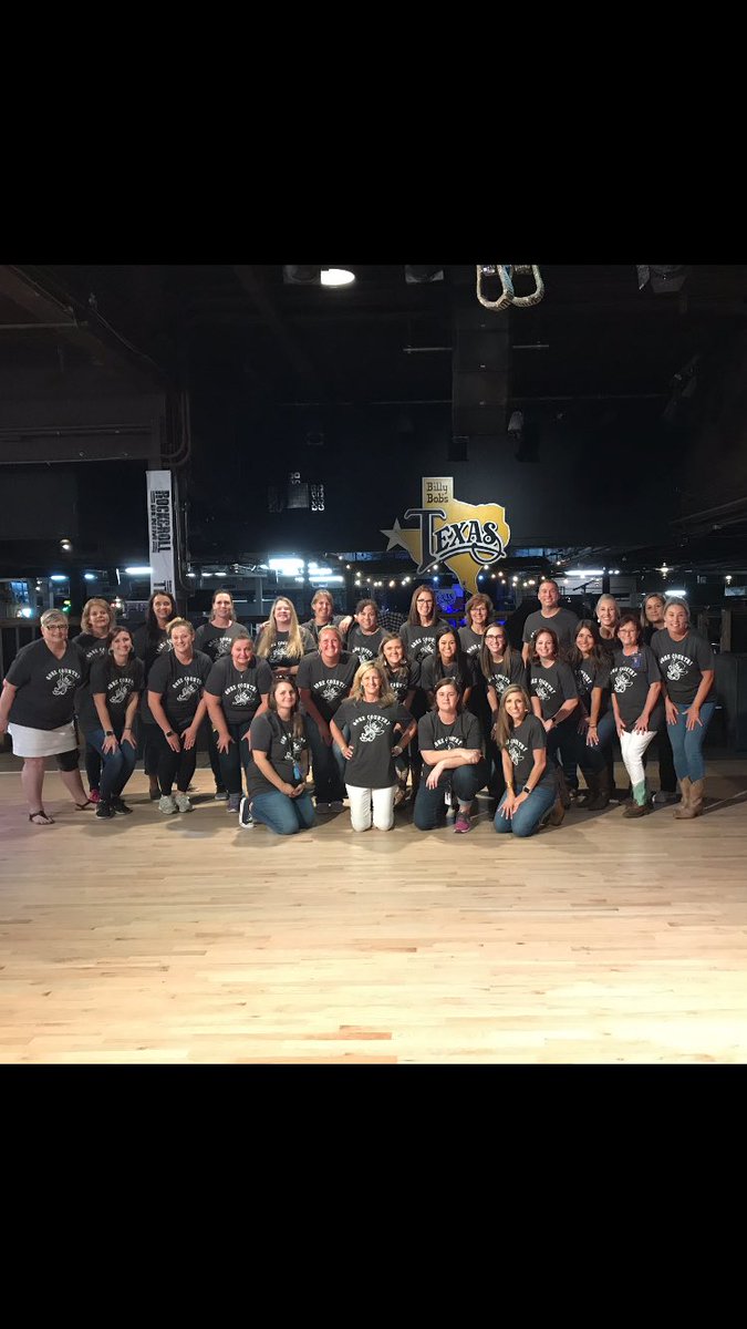 FAA teachers learning to share the love of dance with our students! #empoweringbearsFAA <a href="/wsisdschools/">White Settlement ISD</a> <a href="/FAA_WSISD/">Fine Arts Academy</a>