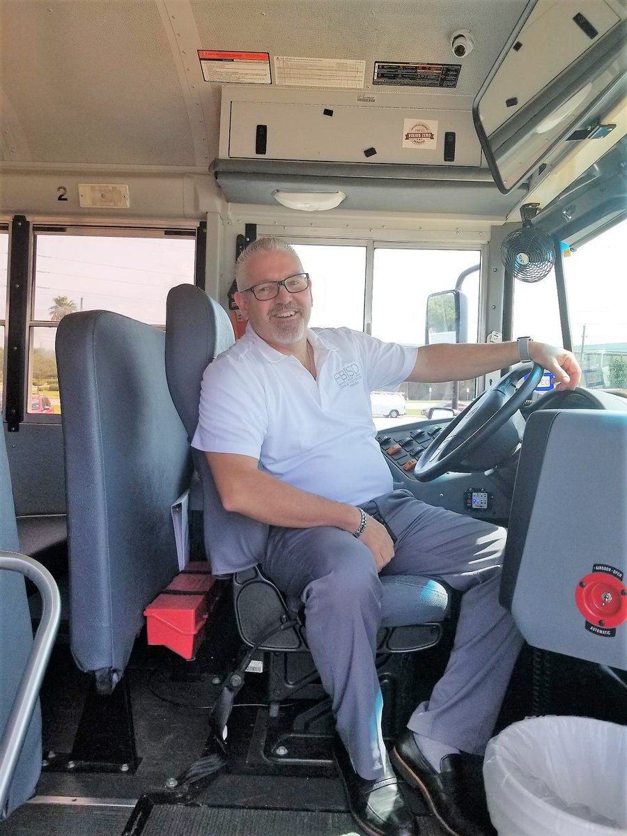 FBISDFoodie's tweet photo. CND is rolling into the 2019-20 school year on the #EnergyBus! & our new Director Matt Antignolo is steering us in the right direction! π
#FBISDConvocation19 #FBISDFoodie https://t.co/UaQTbhMxy8