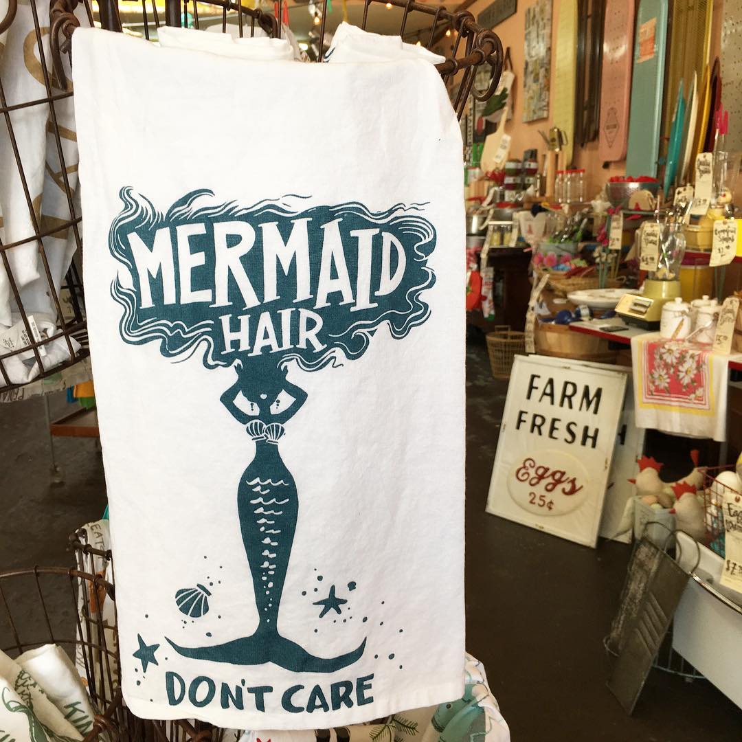 DoubleTreeTUC's tweet image. The #ReturnoftheMermaids 2019 is taking over @4thAvenue and @DowntownTucson today. Activities begin at 3pm! For more info, visit &amp;gt;&amp;gt; bit.ly/2yNKOOv

Photo by @4thavetucson