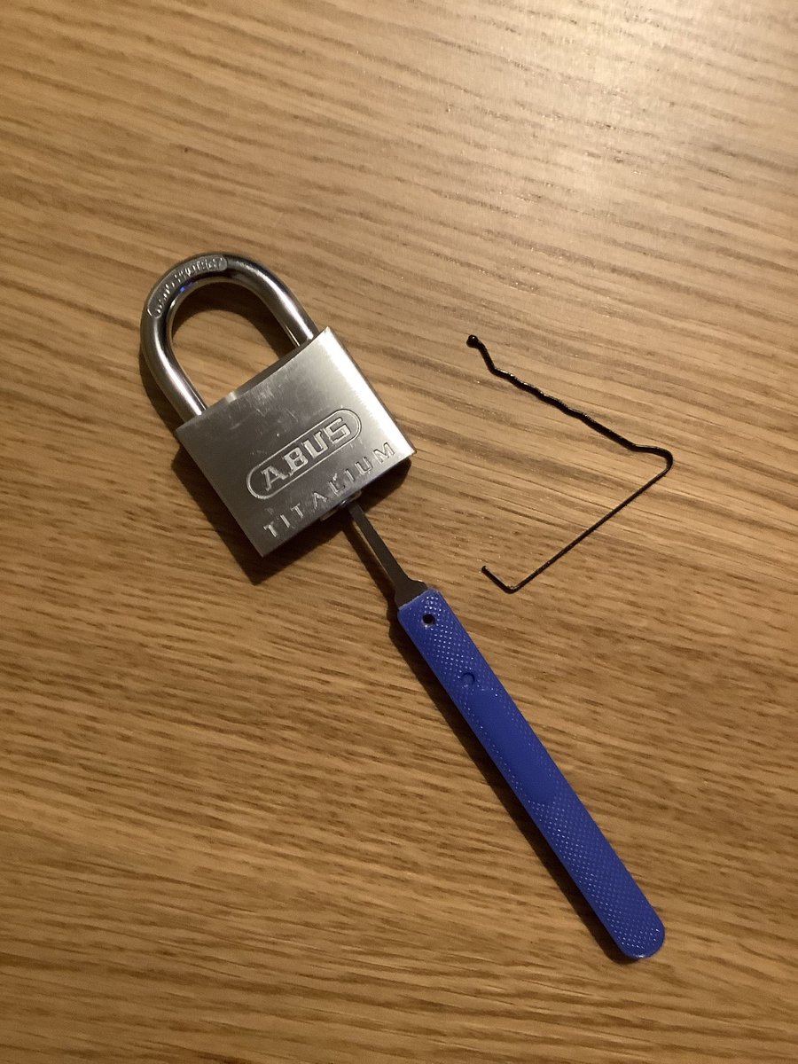 DrNathalieCole's tweet photo. Day 5/#100DaysOfCode. Fell off the coding wagon and got stuck watching @thelocklab videos and making a new mini tension wrench out of a hairpin. #sorrynotsorry #womenincyber #girlsdonthack #pentesting #locksport https://t.co/qZjSiNxngV