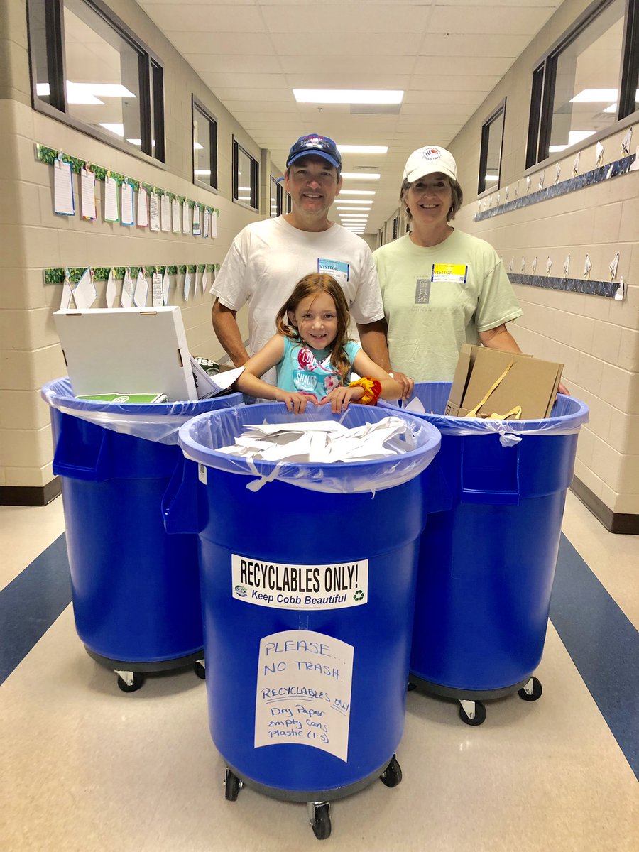 EastsideElemPTA's tweet photo. It’s been a busy day at East Side! A few of our amazing volunteers did a dry run for Recycle Friday today...next week we’ll be in full swing! Want to get in on the action?? Email environmental.espta@gmail.com!
#RecycleFriday
#EastSidePTA
#EastSideElementary
#EastSideEaglePride https://t.co/QZVTpPqdSI