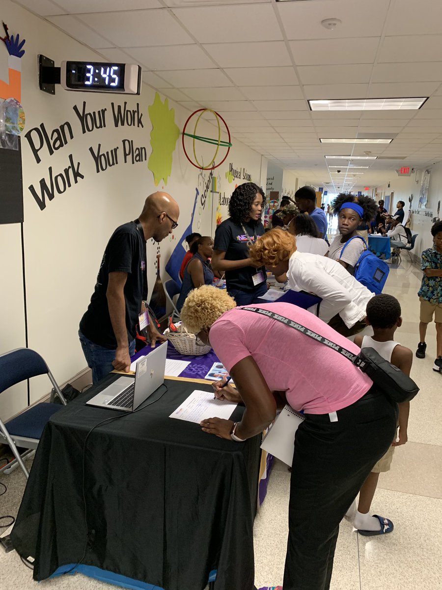 HJRussell_STEM's tweet photo. Happening now @TheNETwork_ATL joining @APSBrown Open House, sharing the great opportunity for our families to participate in the upcoming eSTEAM fair @BMS_Parents @BMSPrinCrooms @apsupdate https://t.co/YQFNrSwkBV