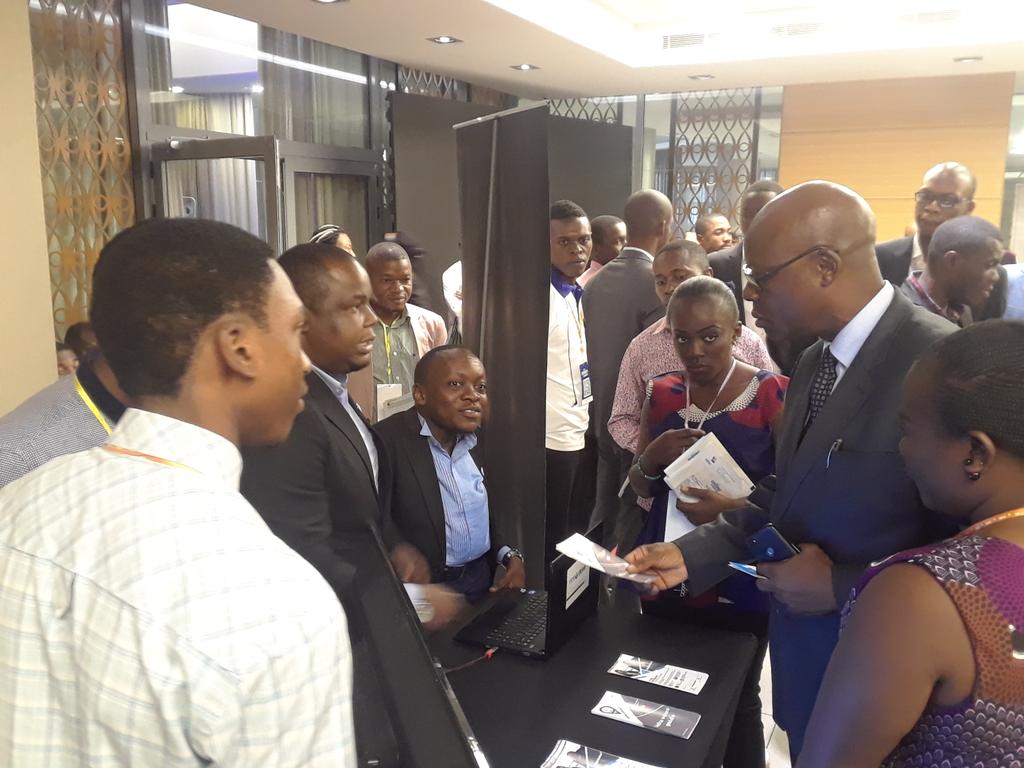 ghislainmbesse's tweet photo. #SecKin2019: cloture du @secongolais, visite des stands.#YebisaEvent @InterKinois @Pourelleinfo1 @AlainNdaba @Hgrace_okani @CongoHandicap @honoremvula21 @mmugombozi @jhshotsha17 @J_FrancisMuya @InnoVuluka @audreykabanga @AFREEQUE @AfriqueTweet @AfriyanRdc @r2congo @Zoomcdinfos https://t.co/Ug8bOwvG5E