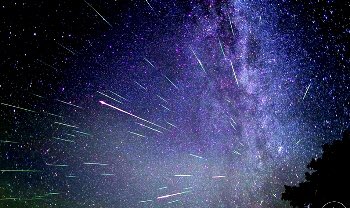 Hich_36007's tweet photo. و تو چه ميداني #بارش_شهابي_برساووشي چيست؟؟ https://t.co/Hp8Pt1IXGI