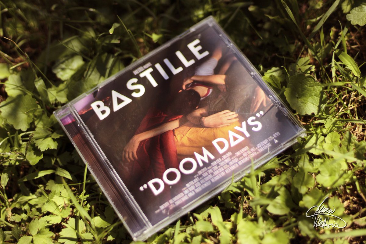 AtSiConives's tweet photo. Listening to it repeatedly... @bastilledan @Woodythedrum @willyfarquarson @Kyle_JSimmons #doomdaysworld #doomdays #Hungary https://t.co/VnTg0iEjEH