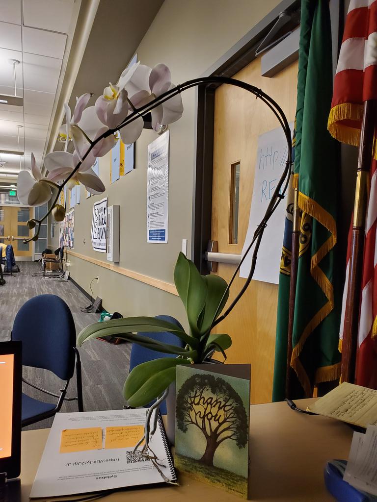 TCastroGill's tweet photo. This might be the only picture I post from the last day of #ESInstitute19. This is from a teacher who has attended all two weeks. A quote from inside: "I'm walking away a changed person." This is the work. #SPSConnects #EthnicStudies https://t.co/ymz1NvpFoz