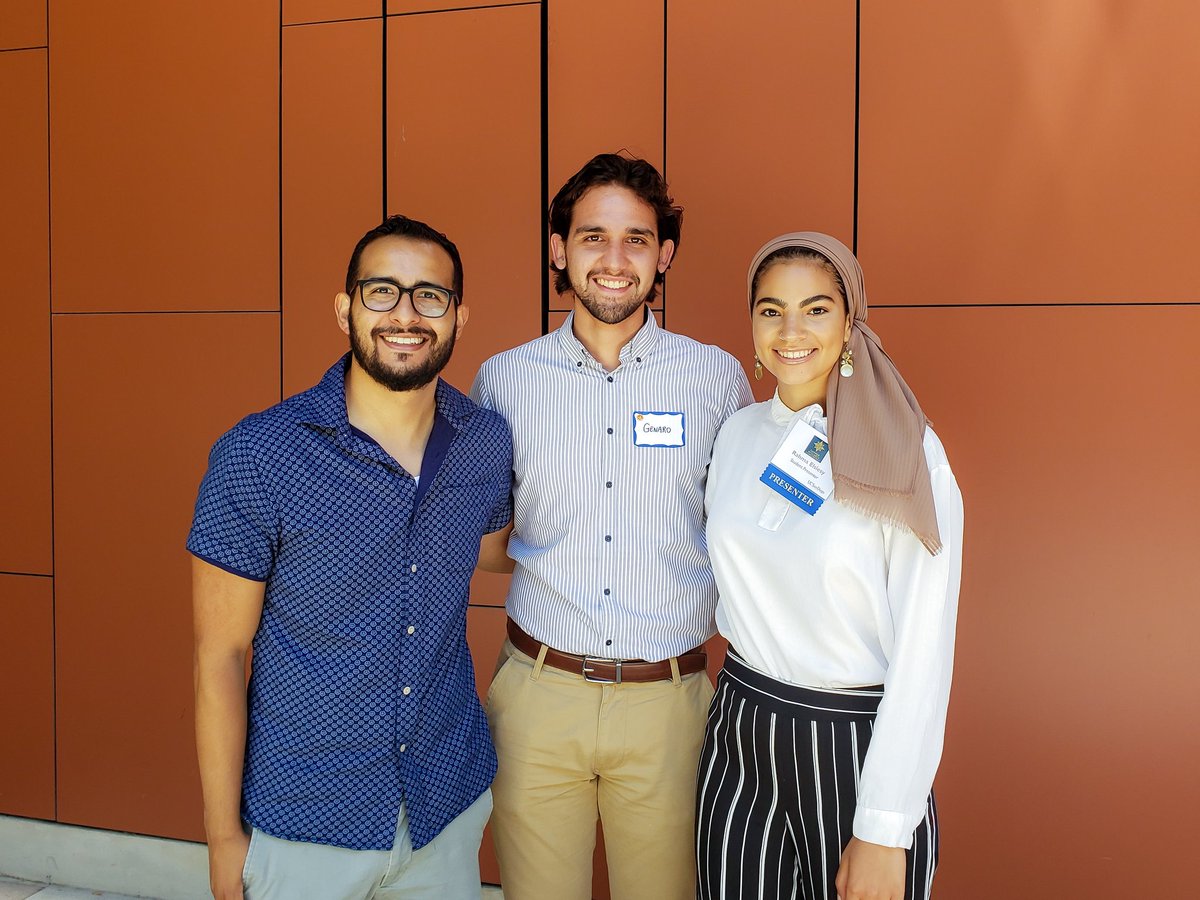 migueramz17's tweet photo. Proud of the research this guys have done this summer at the NanoBioelectronics Lab of Dr. Joe Wang. Wish you every success in your future endeavours.👏 @rahmaelsiesy @genarosva #enlaceprogram #starsprogram #ucsd. https://t.co/qDVeYuxwRr