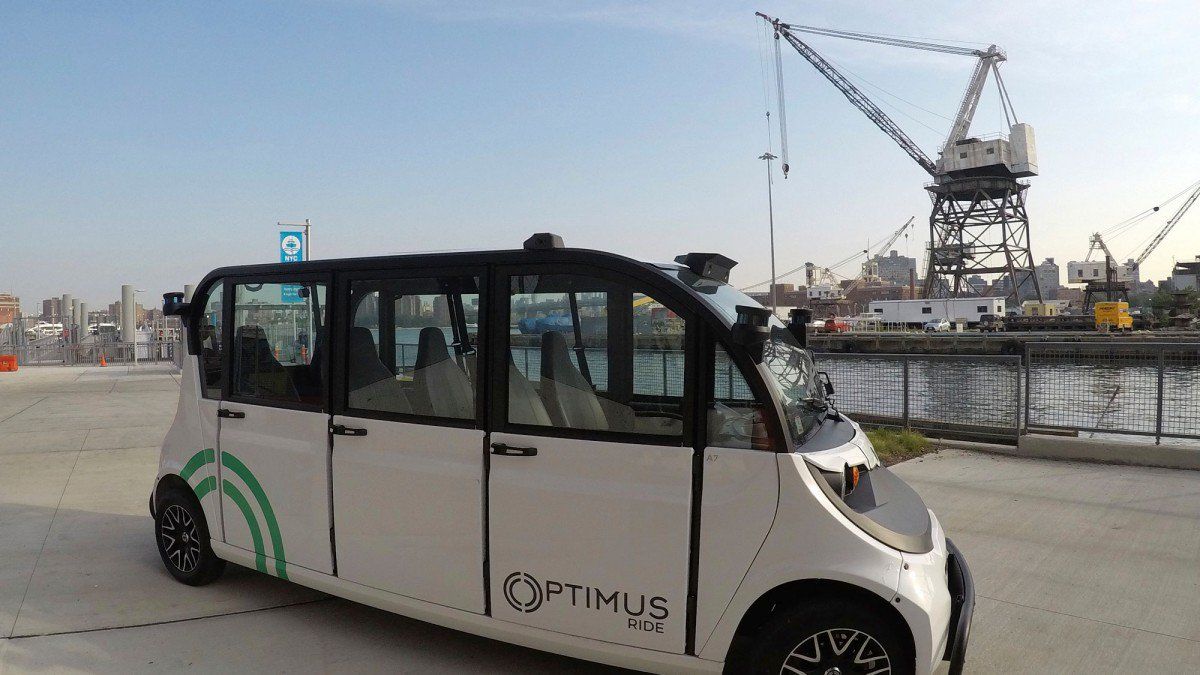 RyanBellGuide's tweet photo. It’s a first step. The cars are being operated by #OptimusRide, a company that spun out of #MIT in 2015.
New York City’s first #SelfDriving shuttle service launches today https://t.co/CLlOwxyYye https://t.co/rUzqHtjhTJ