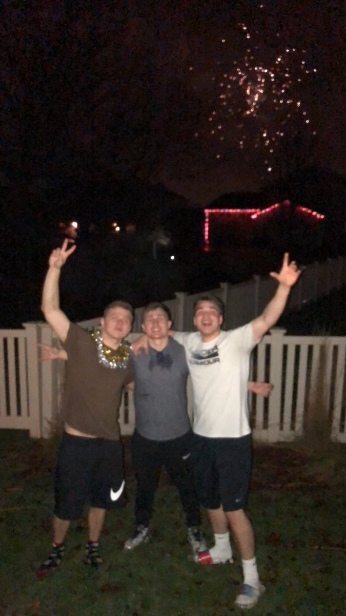 ADeGrado18's tweet photo. happy birthday to my guy @bnorris143 make it a good one man, all love🤙🏼‼️ https://t.co/GpP1XMROXr