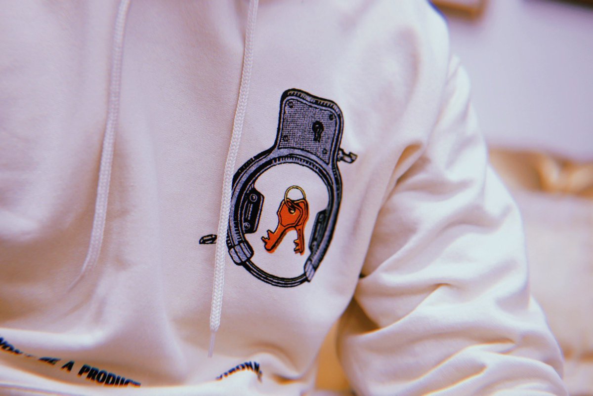 DreamChasers's tweet photo. The devils in the details 😈 

#FreeMeek merch: https://t.co/t3ICarulVi https://t.co/7i8vZf8kLI