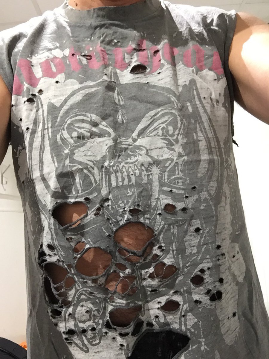 FridayTshirt's tweet photo. @FridayTshirt  #mothorhead @TimmyT47
⁩ @TimmyT47 https://t.co/6PYjgm2qQQ