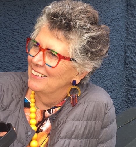 PrueLeith's tweet photo. Tomorrow I will be chatting all things books at the Edinburgh Literary festival. 
It's good to be back!!  See you all at 15.30PM!! #edlitfest #edinburgh #pruebyronitfurst #glasses #eyewear @ronitfursteyewear #books #booktour #cookbook #myfavouriterecipesofalltime #thelostson https://t.co/If00oWgRG8