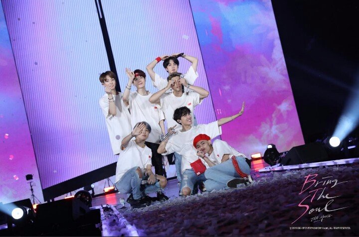 ArmysHungarian's tweet photo. @BTS_twt 
Thanks for the movie! It was a huge experience to see. I just understood what it meant...I love you more than yesterday but less than tomorrow. 
💜
 Unfortunately, there are not enough characters to tell you how grateful I am to you. IPURPLEFORYOU💜 https://t.co/k1cMLuhpQ7
