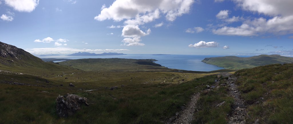 No finer place to be when the sun is shining (IMO). #Scotland #cullinmoutains #isleofskye