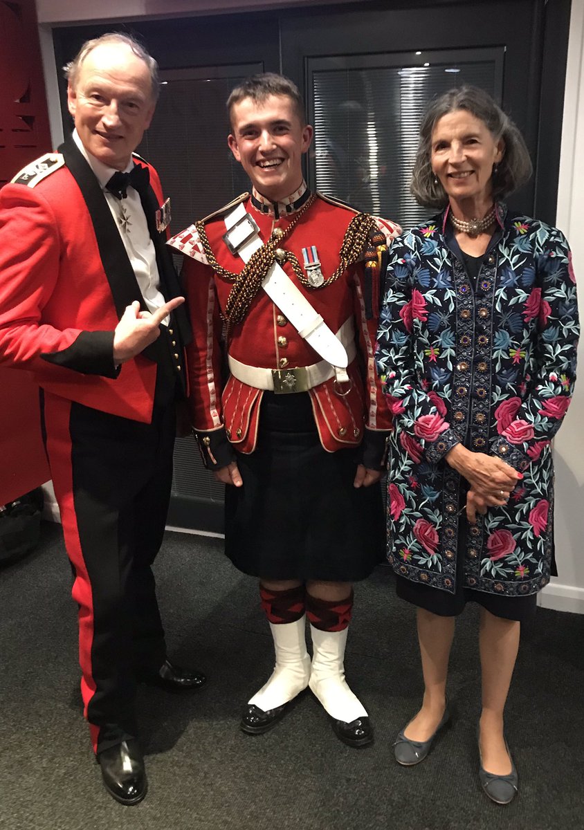AlastairBruce_'s tweet photo. Meeting Drummer selected to play Tattoo who appeared to be related to my sister, Robina, and me ... because he is a #Bruce ... meet Private Saul Bruce - another participant in #Kaleidoscope @EdinburghTattoo @BroomhallHouse #ILookLikeMyDad @ArmyScotland https://t.co/TXo4YsFZJS