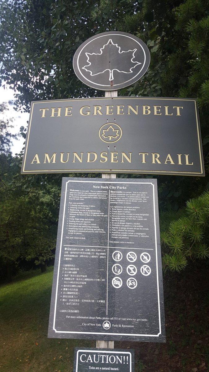 MikeWReilly's tweet photo. Got my steps in around #Oakwood #VisitAPark #AroundThe62AD #StatenIsland 
* Amundsen Trail &amp; Circle 
Richmond Rd to Hylan Blvd. Divided into North &amp; South w/ the Circle @ Amboy Rd &amp; Clarke Ave. named after Roald Engelbregt Gravning Amundsen 
More info here https://t.co/0osyPOLW3q https://t.co/hsfxKfOVLK