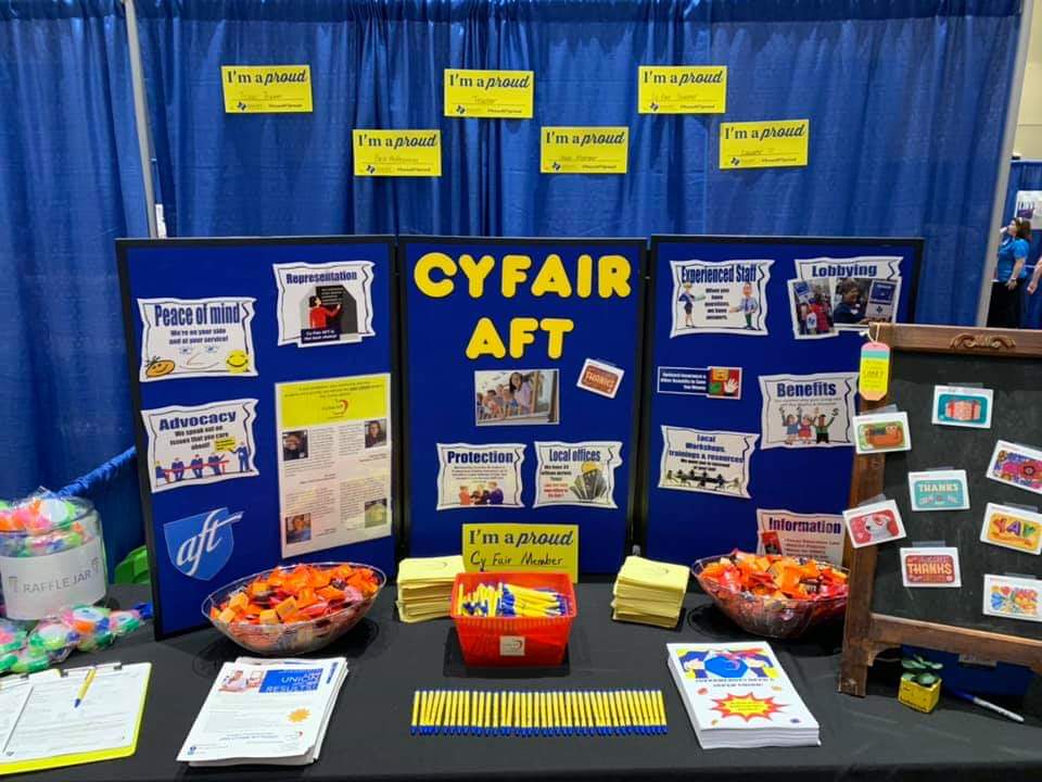 CyFairAFT's tweet photo. Congratulations to the 77 new hires that joined their Local UNION family this morning. Veteran teachers/union members set up next to the breakfast kabobs and gifted goodie bags to all. Contact AFT for your goodie bag if we missed ya and again, WELCOME! #CyFairAFT #CFISDspirit https://t.co/J08i9hhRMj