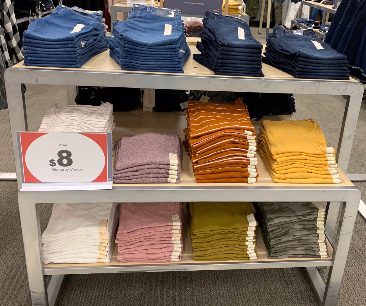krishfner1's tweet photo. Tax Free Weekend and we’re ready to drive some sales!#TargetBTS2019
#UniversalThreads 
#foldingstandards
#D304
@johnp_sheehan @raecourtney2 https://t.co/qAjwG8k4px