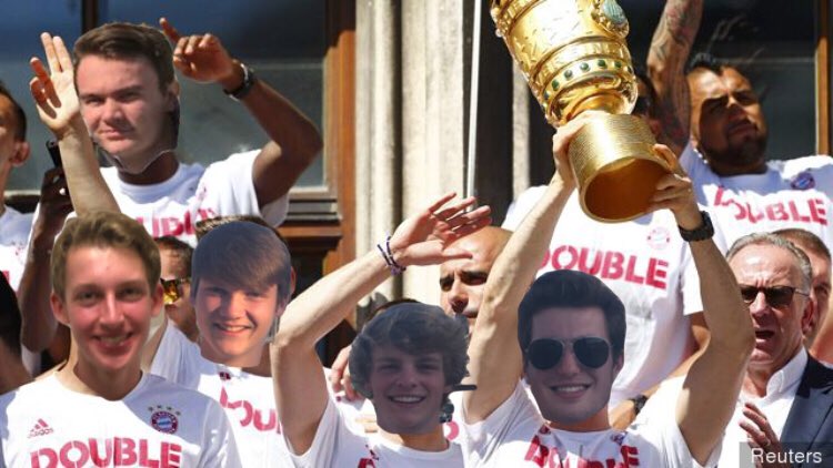 SotUnited's tweet photo. Images from today’s championship parade.🍺⚽️🏆 https://t.co/5DoW7x6PDZ