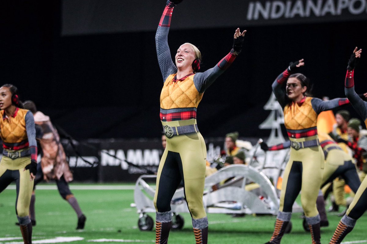 TheBlueStars's tweet photo. On the hunt ๐บ๐ป๐พ
#BlueStars2019 #dci2019 #CalloftheWild https://t.co/shiKUDQDdl
