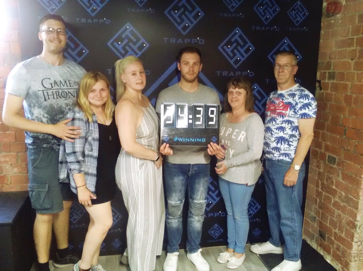 BecBec1213's tweet photo. Dream team #escaperoom #trappd https://t.co/rF1lmpY8KJ