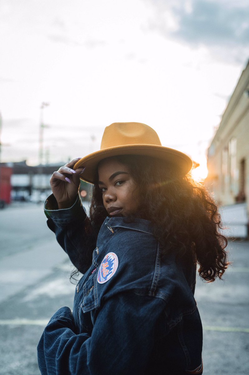 amiblackorasian's tweet photo. #BangBrims #Oakland #BlackBusiness #photograghy #BayArea #FedoratheExplorer https://t.co/siyUk5XZeO
