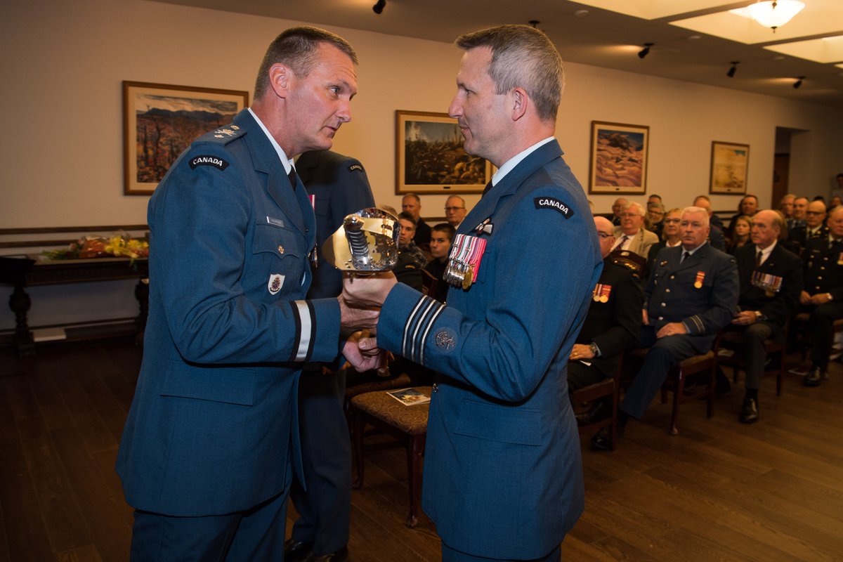 Today, <a href="/ontcadets/">Cadets Ontario</a> welcomes our new Commanding Officer, Lieutenant-Colonel Leonard, whose mission is to develop youth into effective leaders in communities across #Ontario!