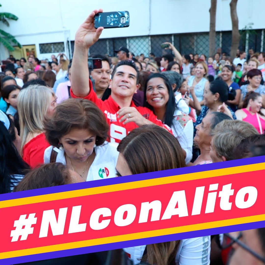 FlanchesterU's tweet photo. Flanchester FC apoya a @alitomorenoc y a @caroviggiano #nlconalito https://t.co/GWQUwONoiq