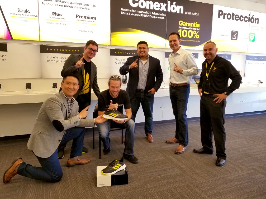 JamesLeeWW's tweet photo. What a privilege to award @The_Sasso in #Boise the A.D.I.D.A.S. All-Day-I-Dream-About-Sprint 🥇award!  #PerformanceMatters #WeAreNW https://t.co/owC7NGnz09