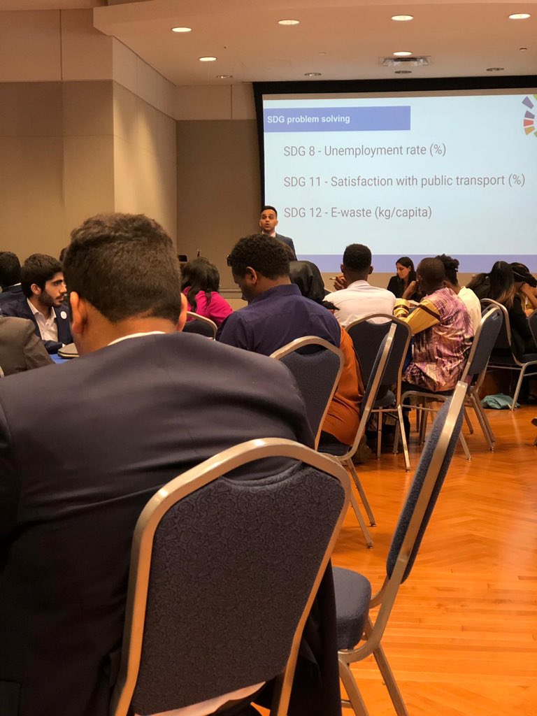 YouthAssembly's tweet photo. Our delegates had an amazing time learning about #projectcreation and how @SDSNYouth's #YouthSolutions hub can be a powerful tool to help their projects succeed. #SDGs #Youth4SDGs #TheYouthAssembly #YA24 https://t.co/paiQHE6MTY
