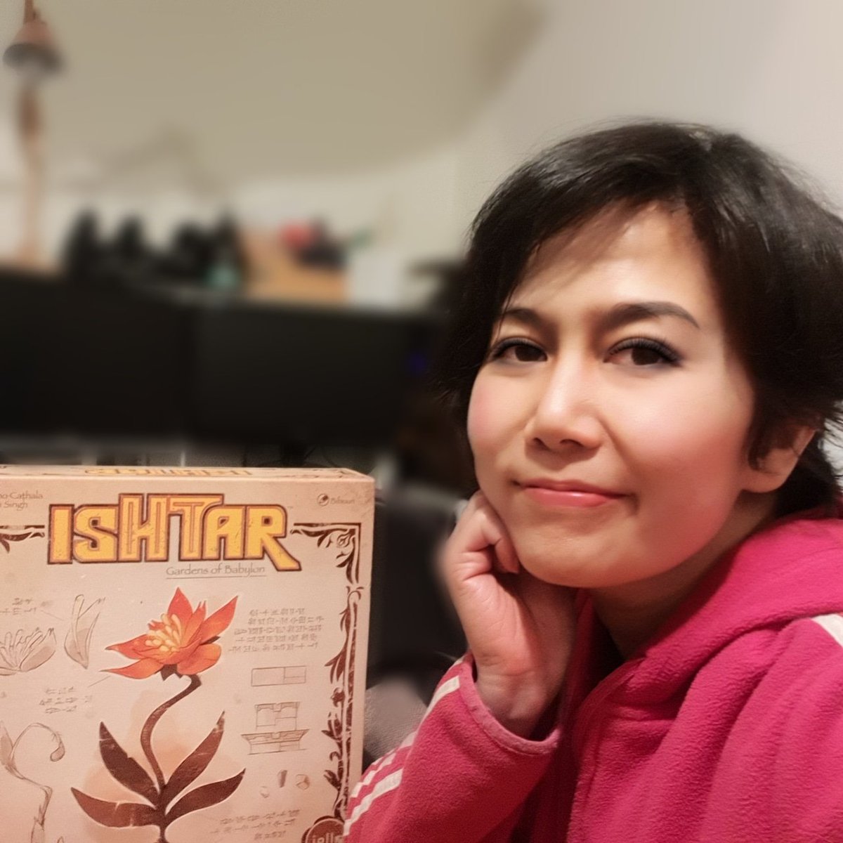 MeepleU's tweet photo. Played #IshtarGardensOfBabylon last night, the group LOVE it, even better than #FiveTribes😲.
If you're a little worried about AP, the next tile sorta revealed so you can pre-plan a bit more.
There are a few way to victory, including unlocking... continued...
@IelloUSA https://t.co/cz4H7LMaMl