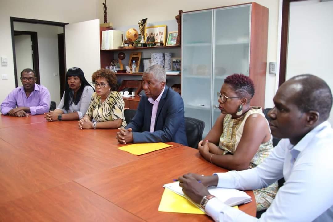 Serge SMOCK tweet media