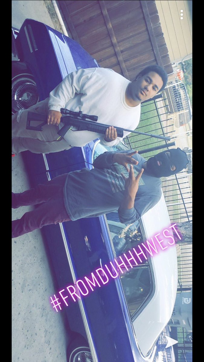 DANIELESPINO_1's tweet photo. At the 🏚 https://t.co/xoDf8HQ5D1