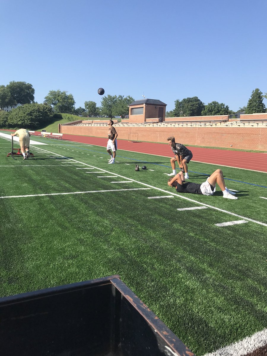 LandonStrength's tweet photo. Highlights from the last #strongmanfriday of the summer, with Matt ‘20, and Cam and Hunter ‘22 #gobears https://t.co/yPj5DYHJuc