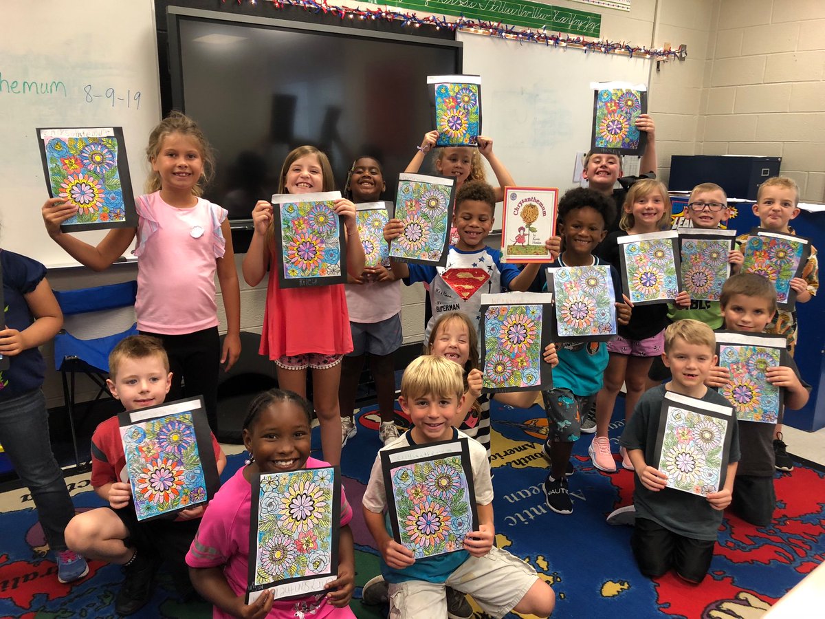 UpchurchLearne1's tweet photo. These hardworking Learners completed a Chrysanthemum Book Study Today: Reading, Writing, Math, Science, Art...For Social Studies, they learned chants about continents/directions. #Busy Day! https://t.co/8tBmR5fEON