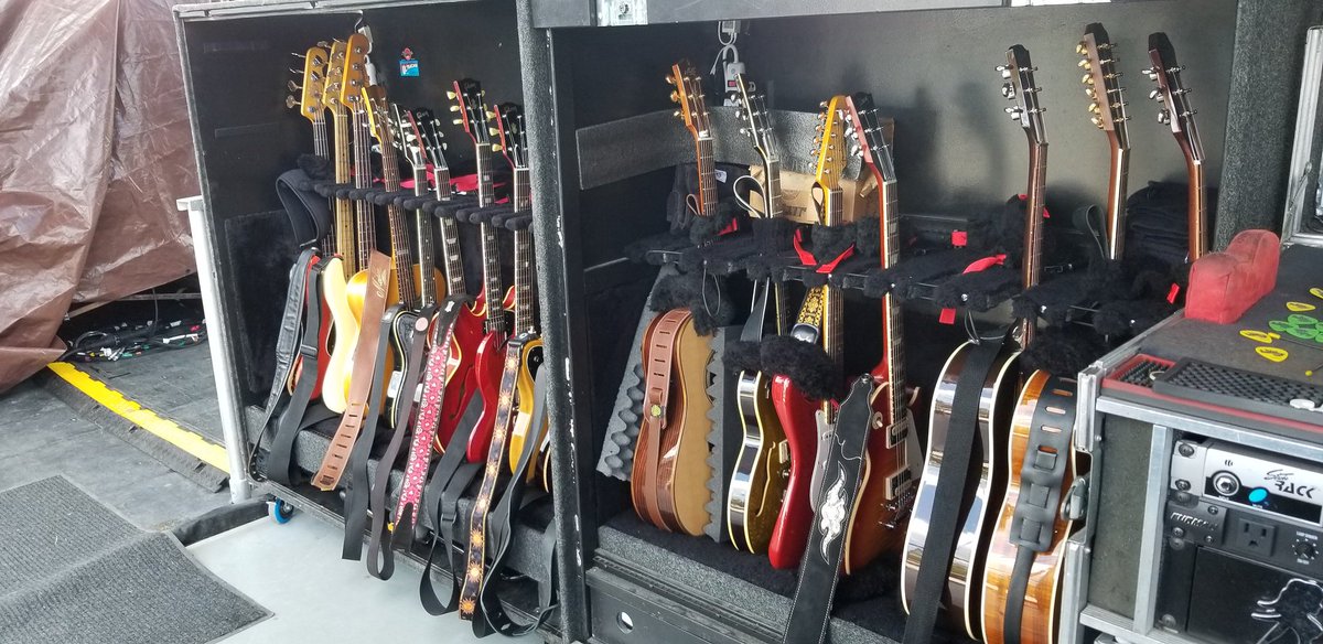 Hollowood_Music's tweet photo. Peter Frampton and Chicago tonight! #VDOSC #ProSound @L_ACOUSTICS https://t.co/eZenjgXFUy