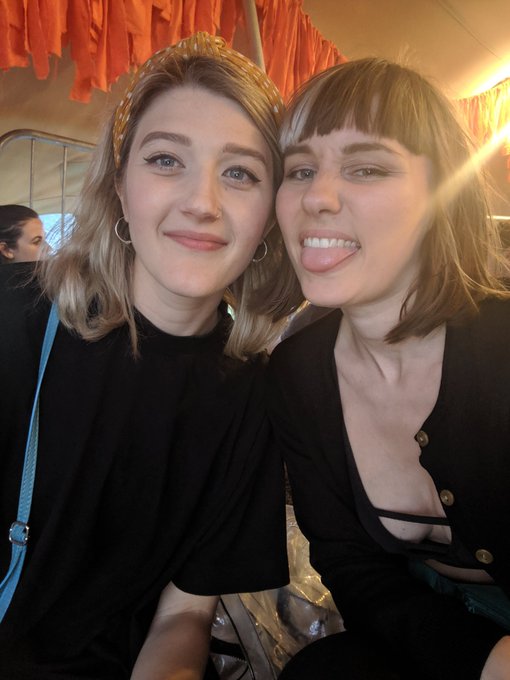 Knee deep in festival guys 🏕️ Amazing so far despite the weather. Come say hi if you see me please! 💫✨ Back