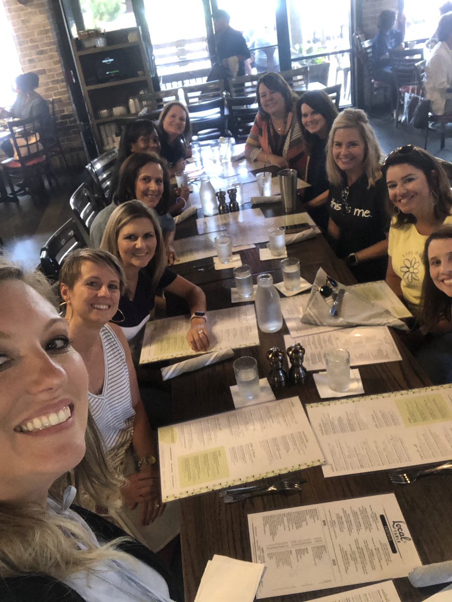 TeachLancaster's tweet photo. We are ready to ignite the shine in our students, staff and selves💡 Thank you @LaVonnaRoth for your inspirational message. It’s gonna be a #shinetastic year. #igniteyourSHINE https://t.co/sv3f1NhK3H