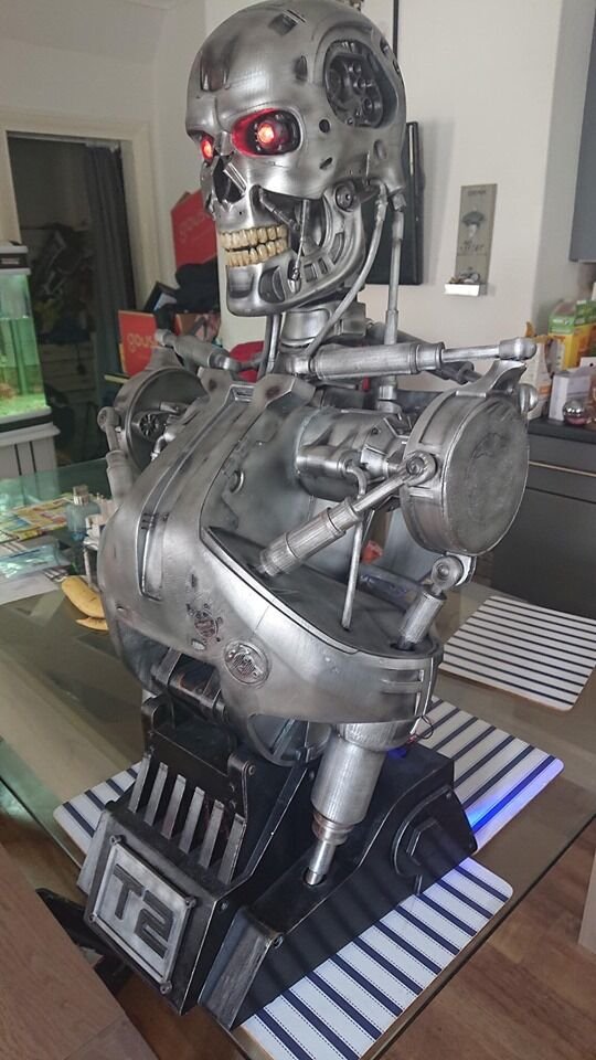 CollinsRgaret's tweet photo. 💀Printing Artwork sharing💀
Pic:@ Dale Bickerdyke
Dale Bickerdyke's voice: Printed on the cr10s and cr10s5. Was about 500 hours printing time and 2 weeks painting and airbrushing. I used sunlu pla +. about 13 rolls was used. It’s life size about 80 cm tall. 
#SUNLU #3DPrinting https://t.co/xZMwIfwyQQ