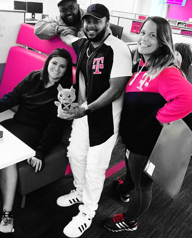 EMowjee's tweet photo. You canβt do epic things with basic people πππ€·πΌββοΈ #TeamMagenta #MagenTech #squadgoals #205TechOver #DreamTM https://t.co/nGLr7zOmSl