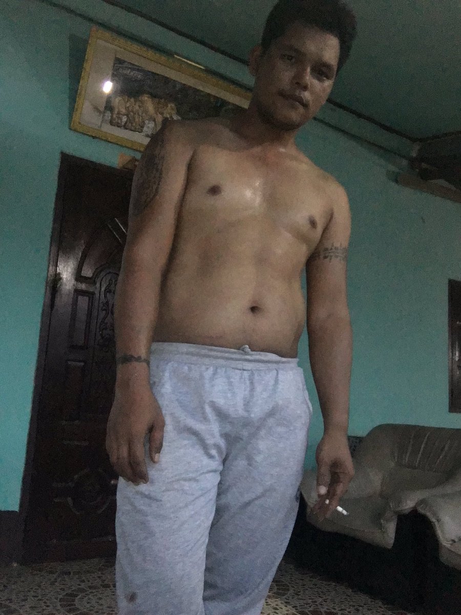 ກະຄົນມັນອ້ວນເດ กะคนมันอ้วนเด