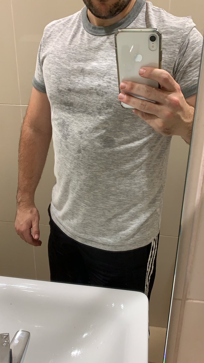 HornyBull99's tweet photo. Work out done. Now to shower and enjoy the weekend #sweatitout #showertime #handsupfortheweekend https://t.co/0FYDgLA1CO