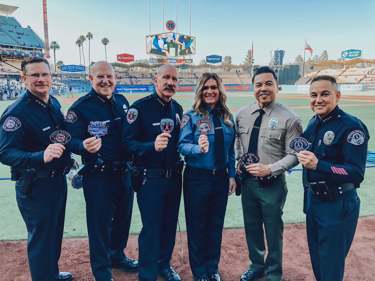 JohnCurleyCPD's tweet image. Great night @Dodgers game with #Pinkpatch crew from @AZPDSHunt @Chief_Miranda @SanMarinoPDCOP @BGPDChief358 and many other LEA’s from #lacounty