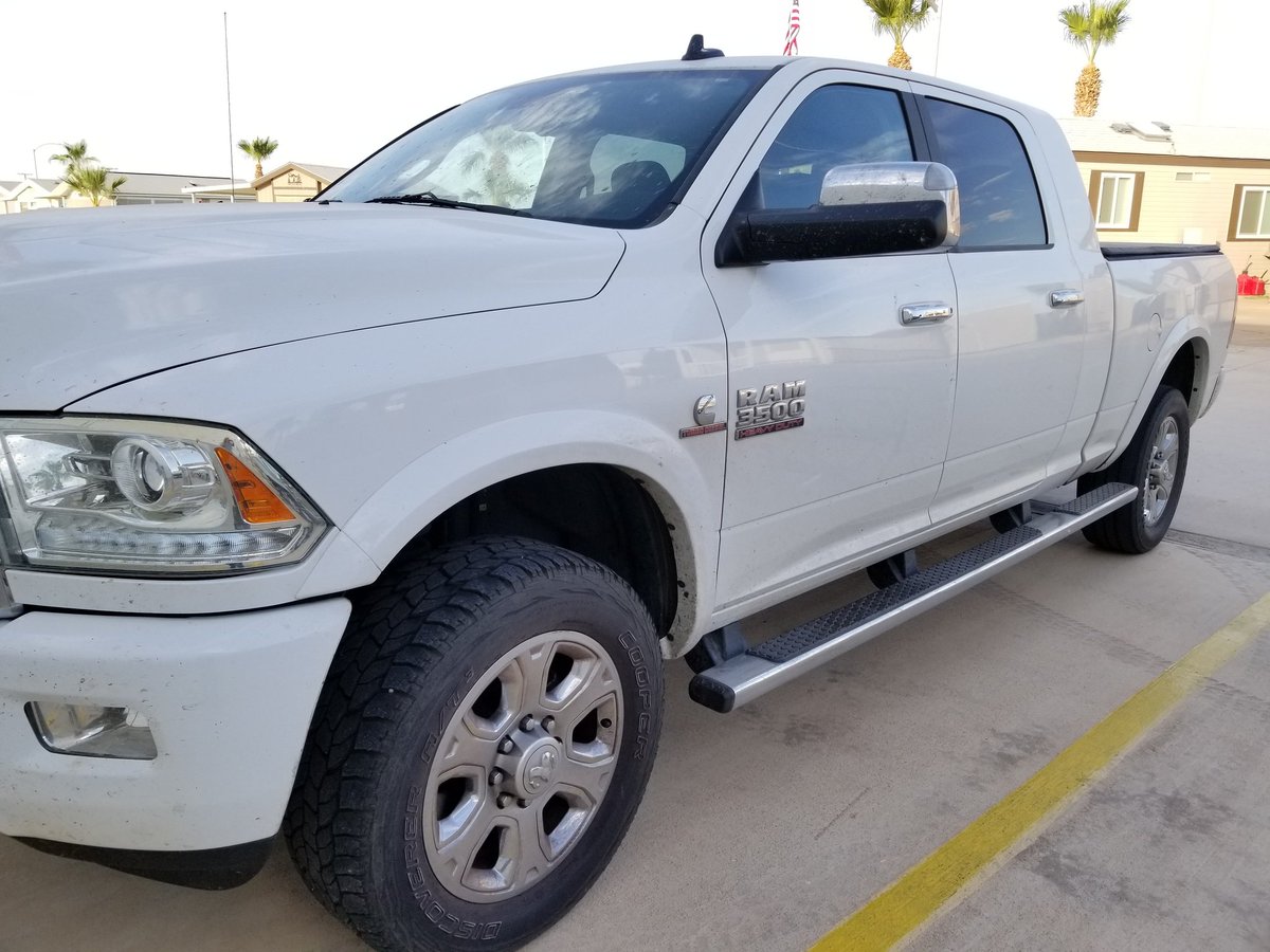 Priority2Clean's tweet image. Beauty in for a basic exterior wash.